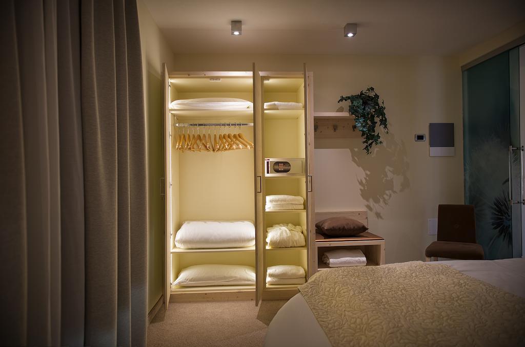 Sporthotel Rosatti Dimaro Phòng bức ảnh
